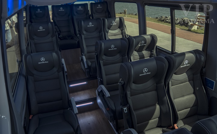 Luxury Bus