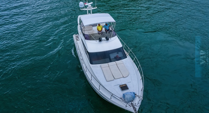 48' Azimut